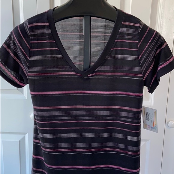LuLaRoe Tops - NWT LuLaRoe Christy T